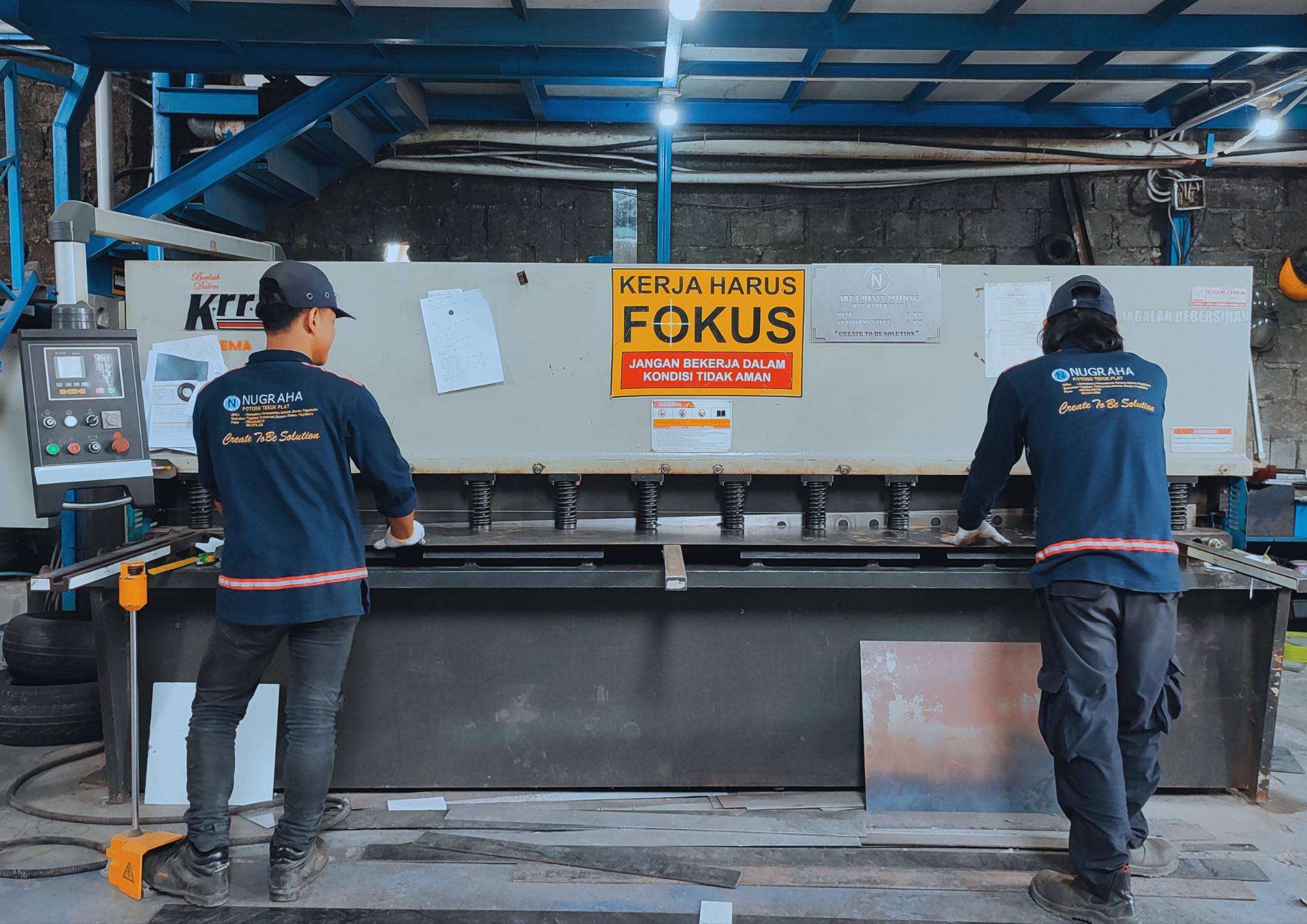 Potong Plat (Shearing)